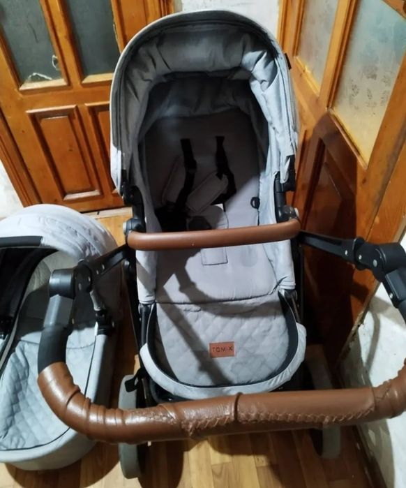 Продам коляску 2в1