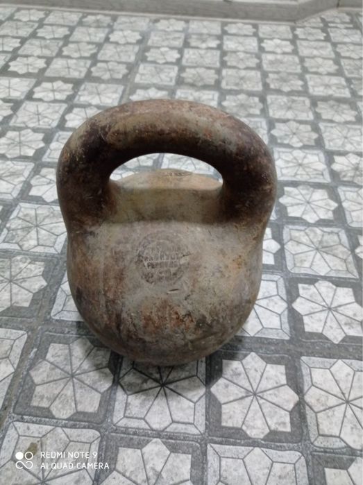 Продам гирю старинная
