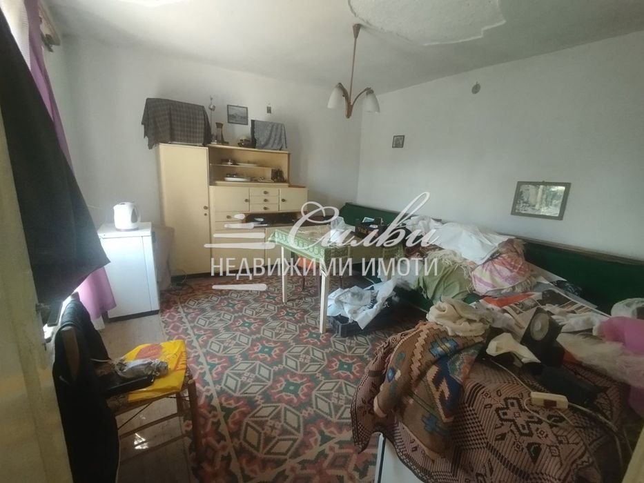 Самостоятелна ТУХЛЕНА къща - с.Ивански