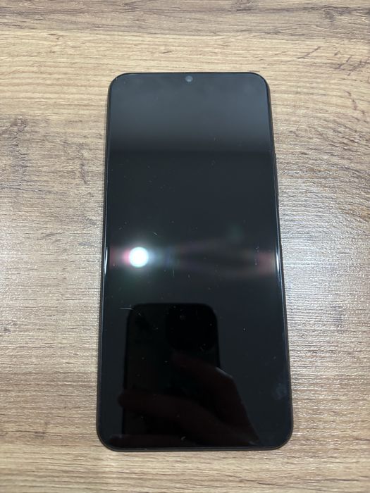 продам смартфон vivo y33s
