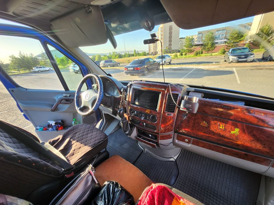 Срочно продается Мерседес Спринтер