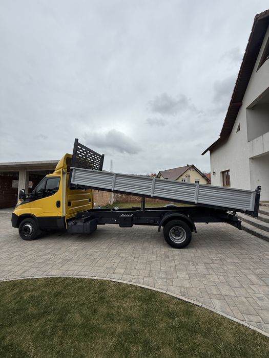 Iveco Daily 72c18 “2019”Basculabil pe 3 părți si cu 2 cilindri