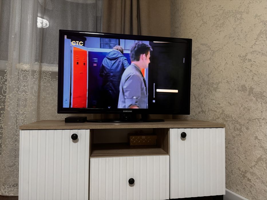 Телевизор Samsung, в отличном состоянии