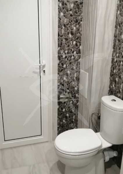 Дава се под наем Двустаен апартамент в Пловдив, Южен - 70 кв.м за 473.79 € - Снимка #4