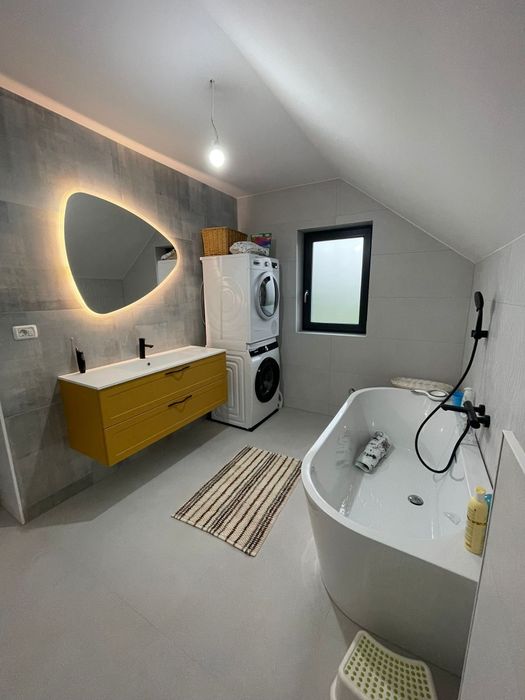 Casa de vânzare,Sacele