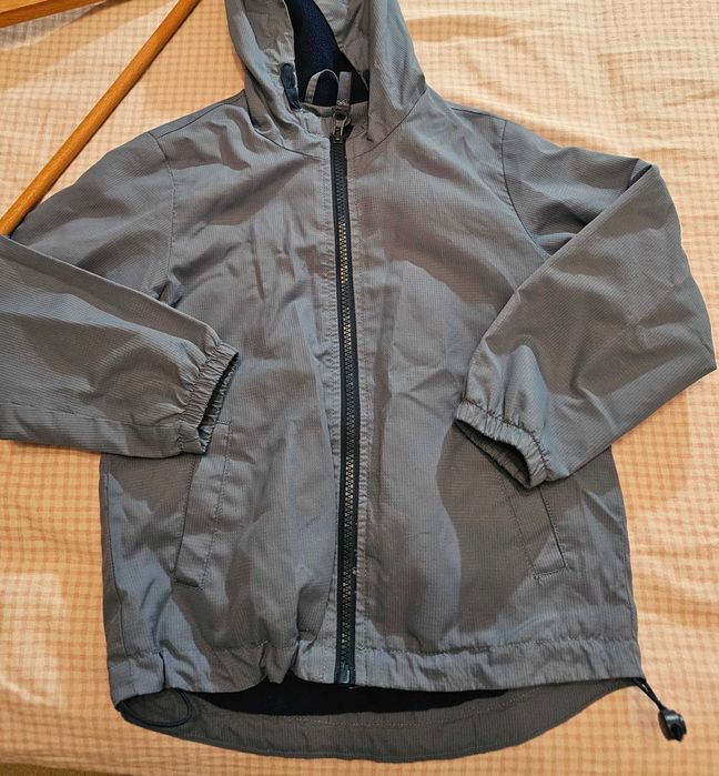 Страхотно зимно яке; яке H&M (6-8г.) и ветровка за момче, 110 рр!