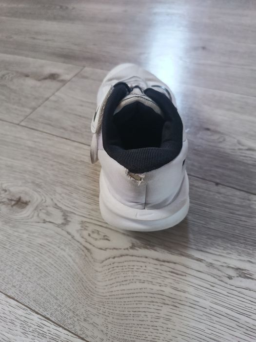 Nike precision 7 easyon