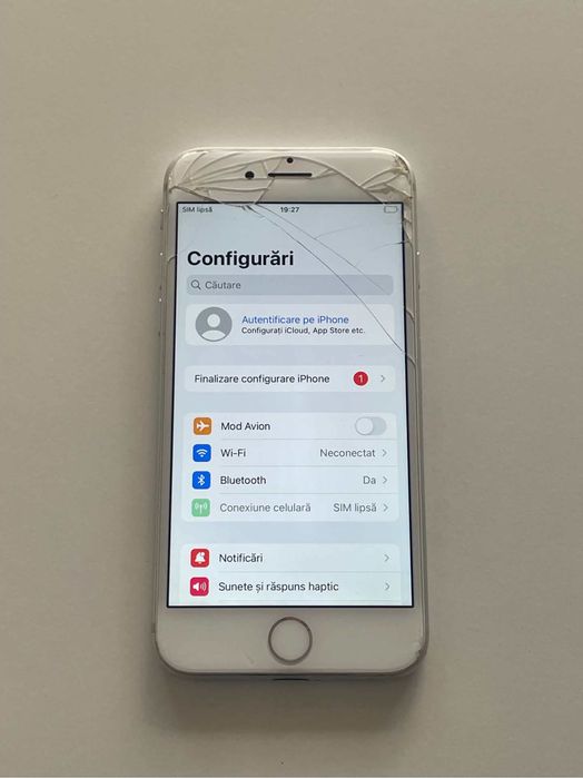 Iphone 8 alb.