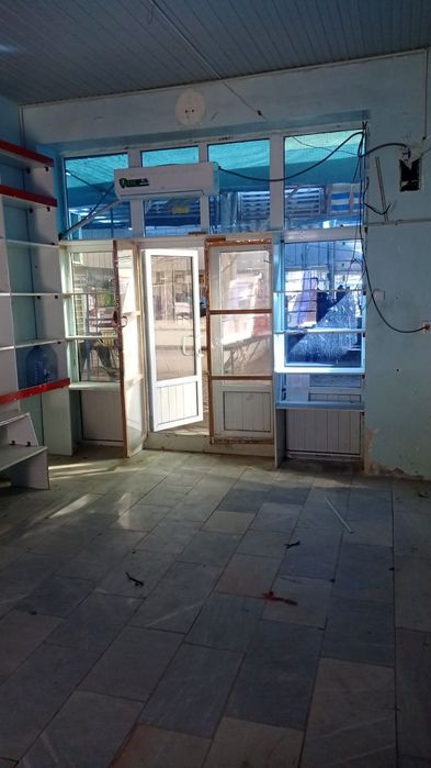 Dukon, uchquduq dehqon bozori markazi