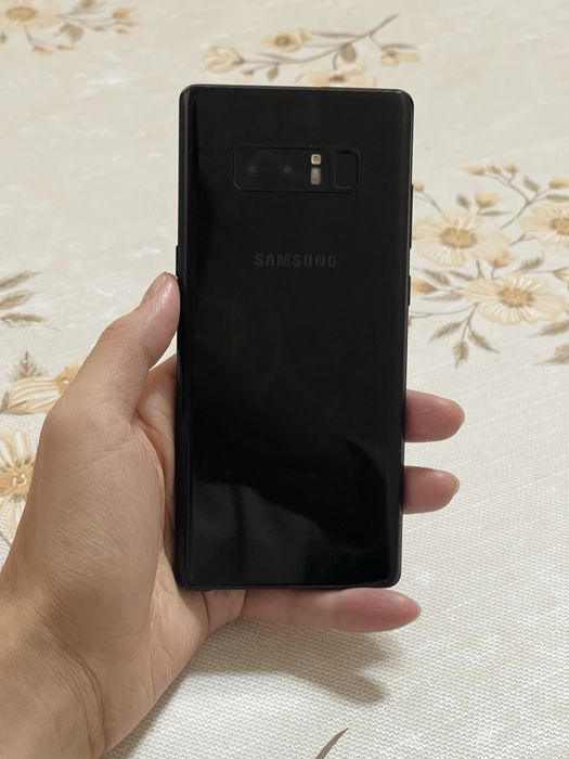 Samsung note 8  6/64gb