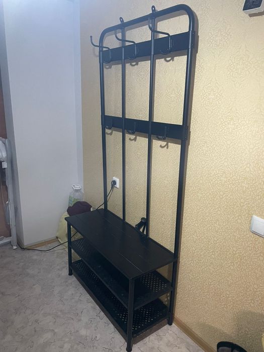 Железная вешалка от Ikea