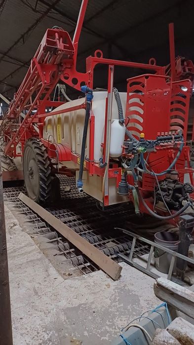 Met tehnofavorit 2015 2500 litri full hidraulic diuze antivant 24m