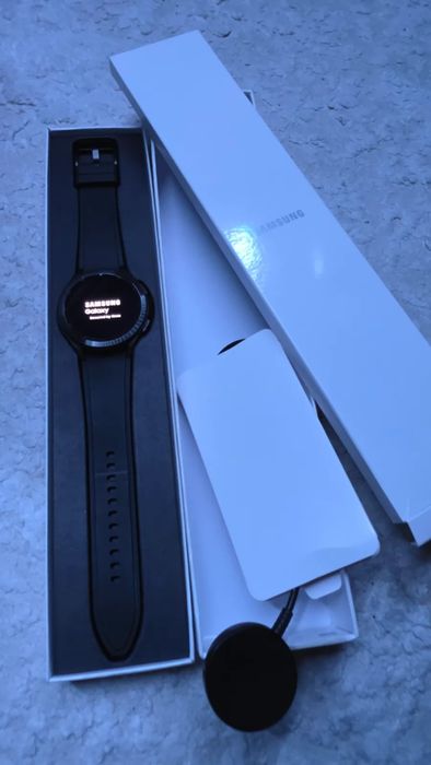 Samsung Galaxy Watch4 classic 46mm