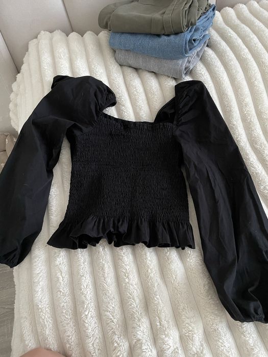 Отдам бесплатно вещи