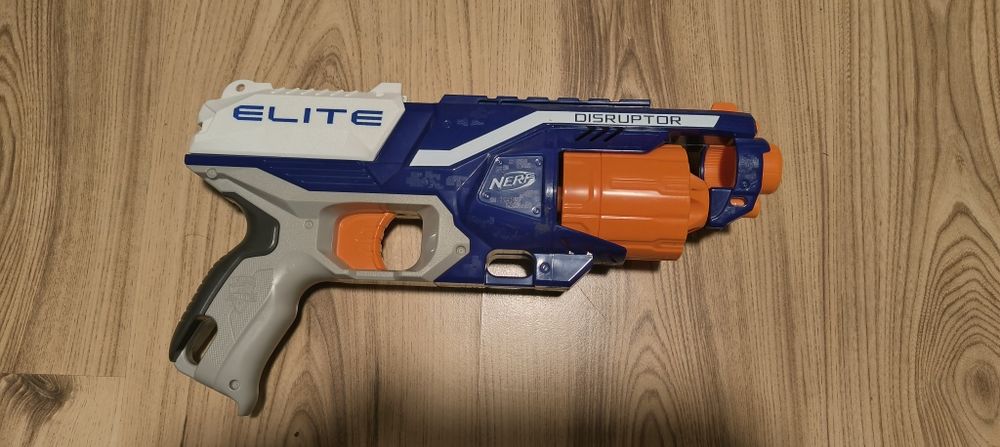 Пистолет nerf с барабан