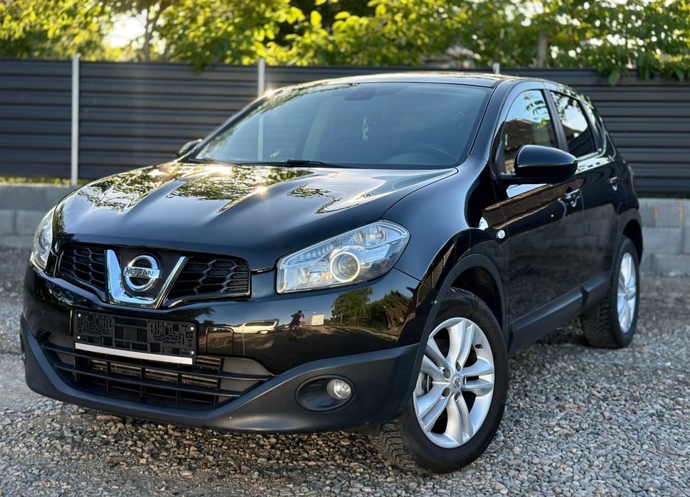 Nissan qashqai 2011 FULL