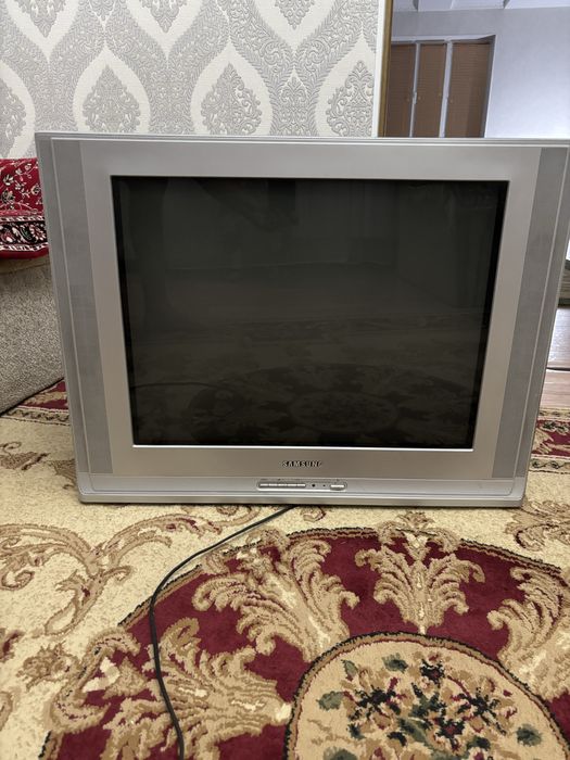 Продам телевизор Samsung