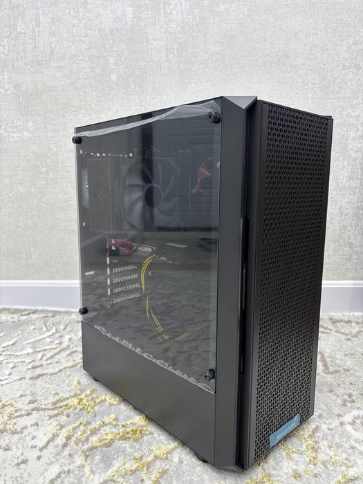 Новый игровой ПК i7-12700F / RX 580 / 16GB DDR4 / SSD + 500GB + Монитр