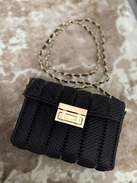 Genți handmade realizate pe comanda