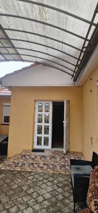 Închiriez casa in Alesd