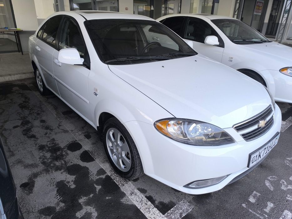 Gentra 2022 3-Pozitsiya Avtomat MetanGaz bor Xolati Ideal 100$ bilan !