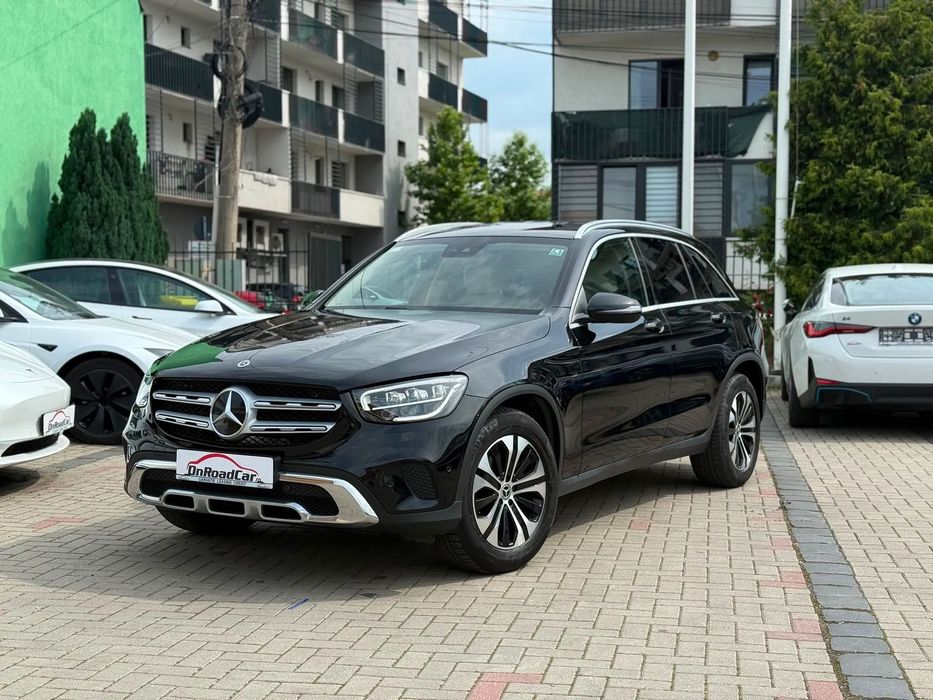 Mercedes-Benz GLC GLC200 4Matic197CP LED Camera BordDigital Distronic Garantie Finantare