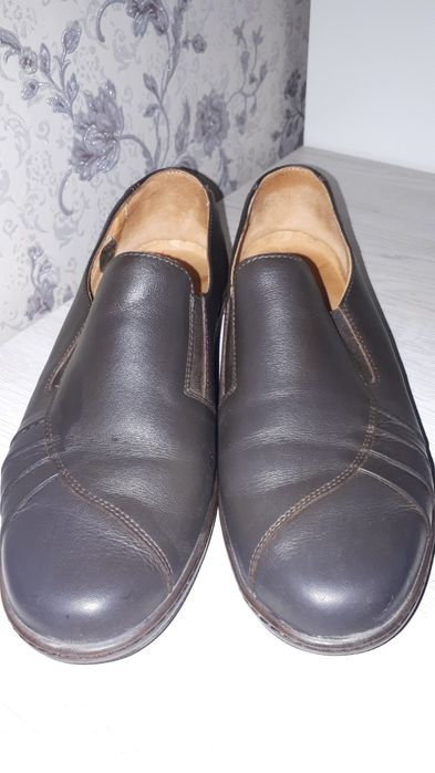 Продам туфли женские