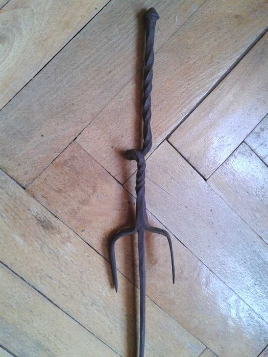 Шиш за печене на месо --