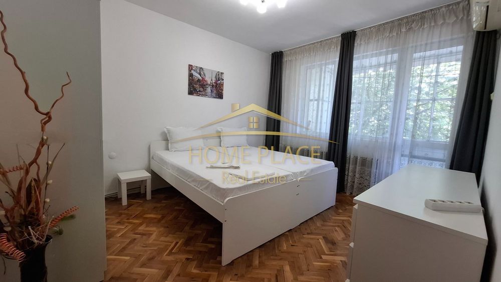 Дава се под наем Тристаен апартамент в Варна, Център - 110 кв.м за 612 € - Снимка #8