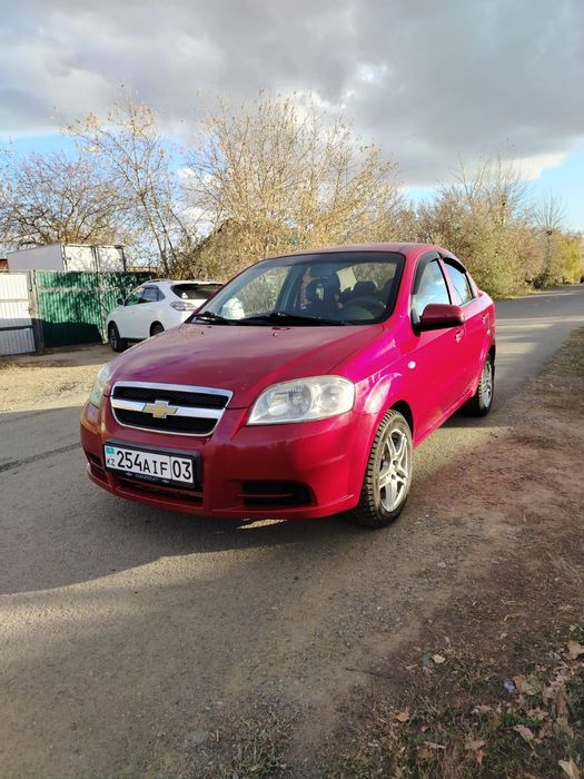 Продам машину Chevrolet Aveo