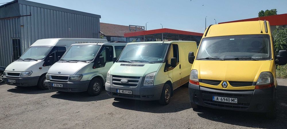 Бус под наем- товарен, пътнически