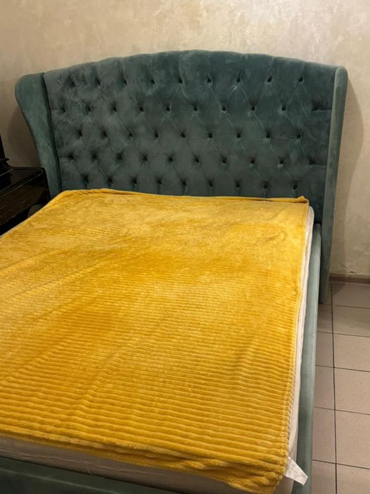 Продам кровать