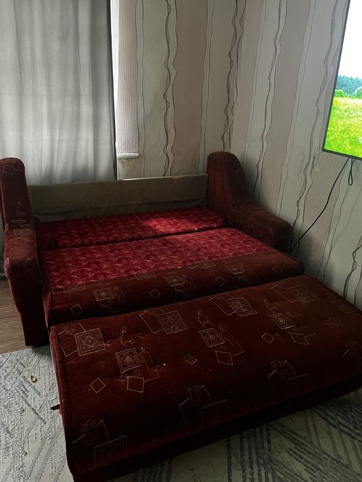 Продам диван раскладной в отличном состоянии