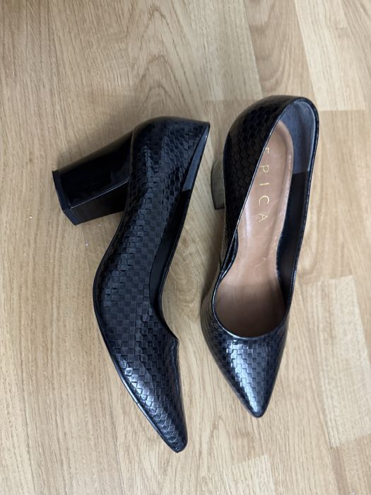Pantofi Epica măr. 37