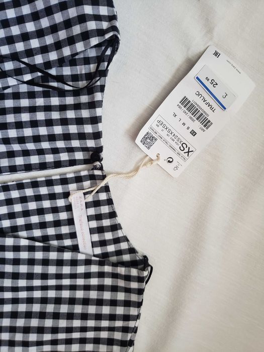 Rochita ZARA - cu eticheta