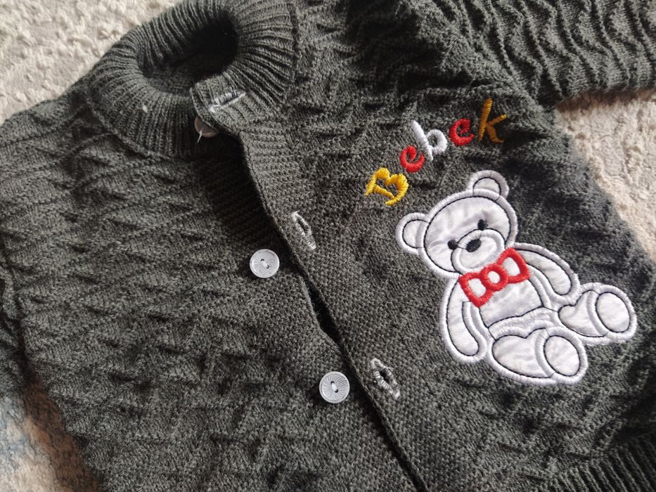 Продам вязаные комплект