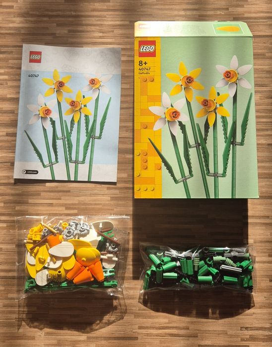 LEGO Icons Creator Expert - Narcise 40747, 216 piese