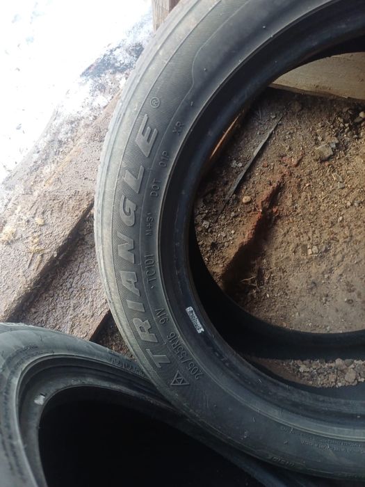 Продам две резины