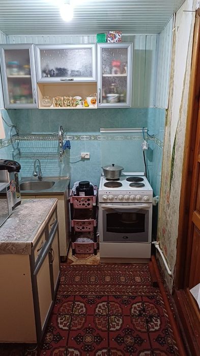 Sotiladi srochna Kvartira 3 xona