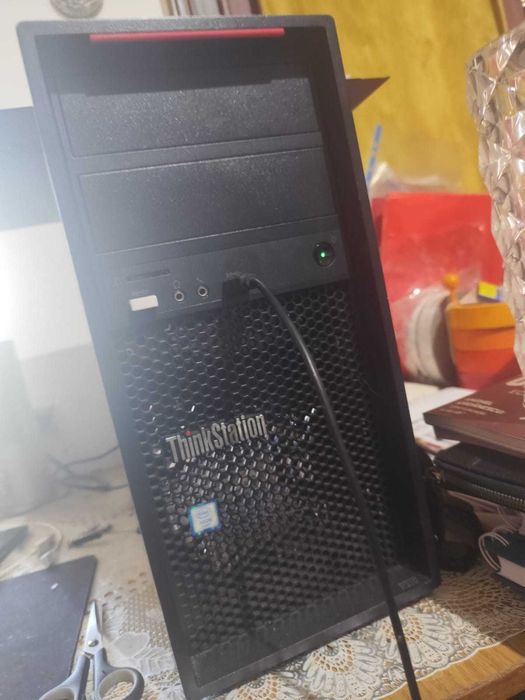 Lenovo P310 Thinkstation