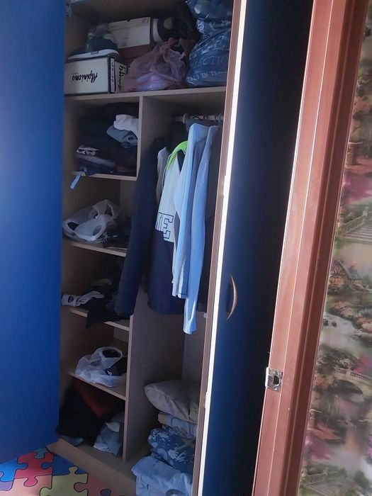 Срочно! Продам шкаф !