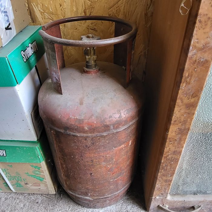 Балон для сжиженного газа.