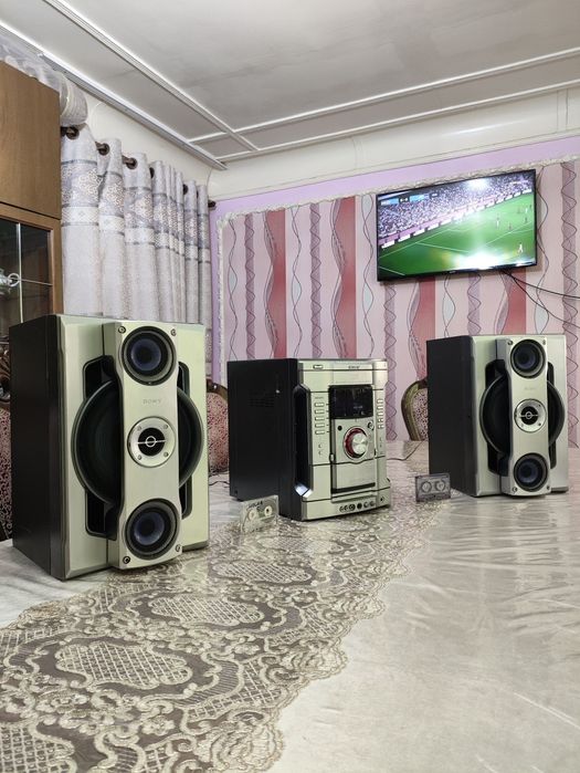 Orginal SONY 4600 watt bass bomba