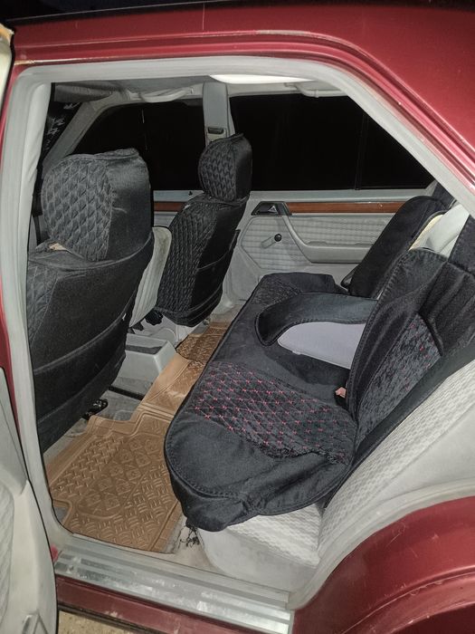 Продам Мерседес Е260 газ бензин