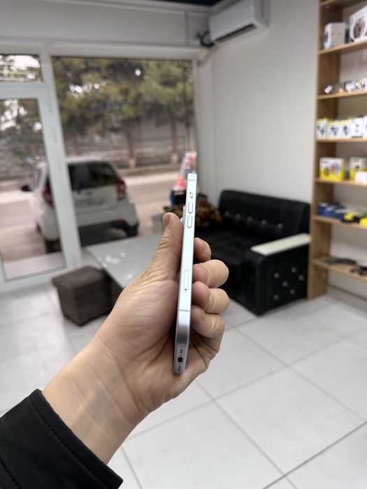 Iphone 15 naqd va nasiyaga