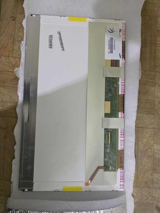 Экран на ноутбук