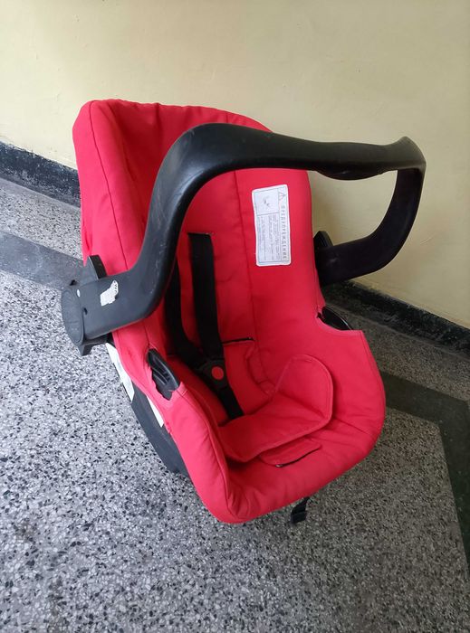 Детска седалка/кошница за автомобил