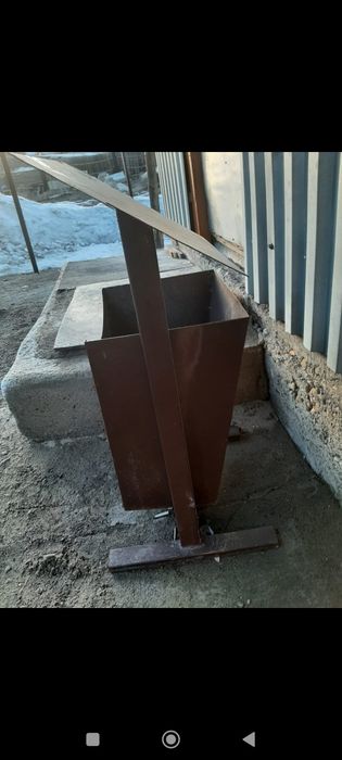 Мусорная урна.  Продам.