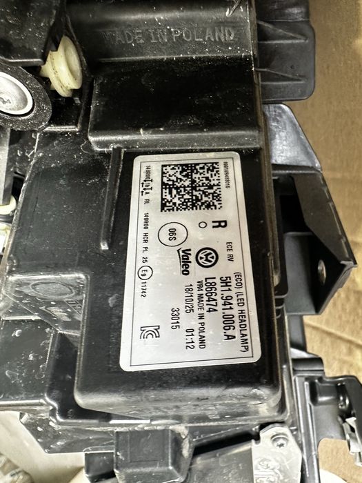 Far dreapta full led vw golf 8 facelift.cod:5H1941006.A.
