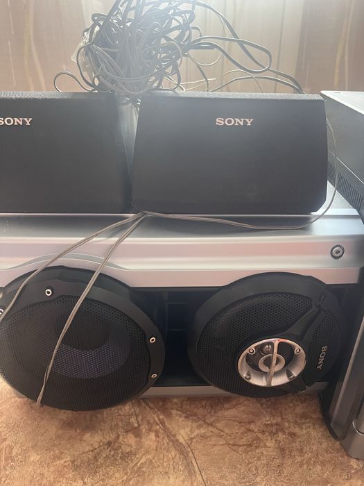 Музыкальный центр